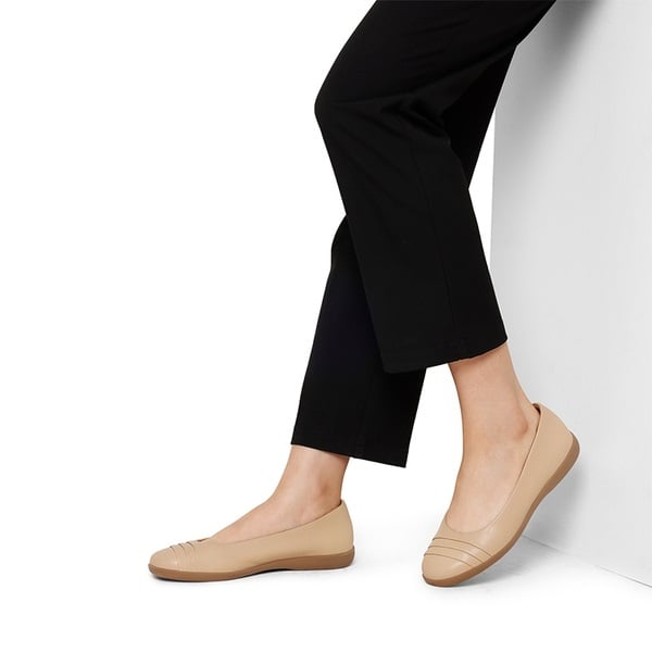 comfortable non slip work shoes