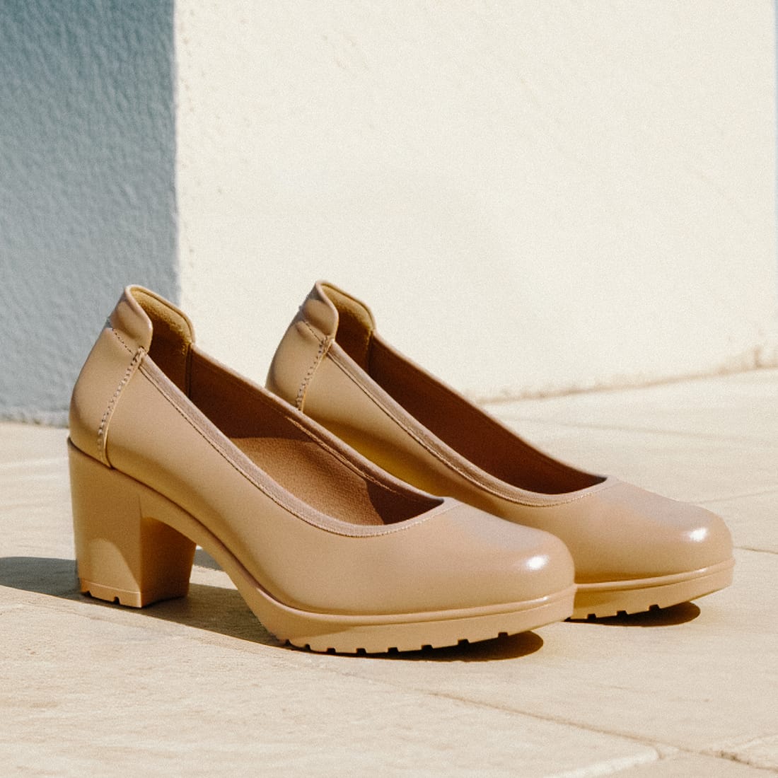 Women's Trendy Platform Sneakers - Stylish & Comfortable