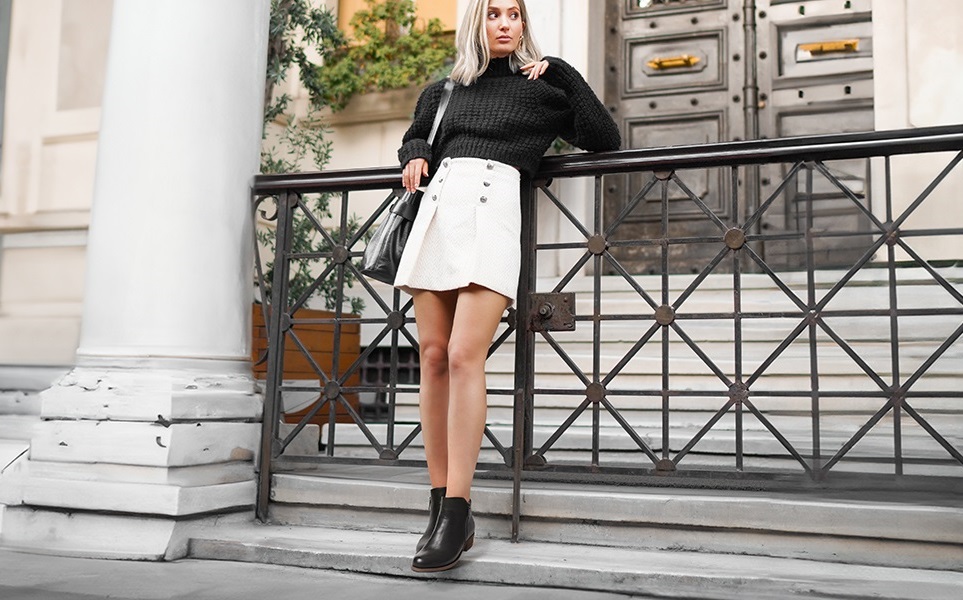 7 Stunning Winter Skirt Outfits For Women