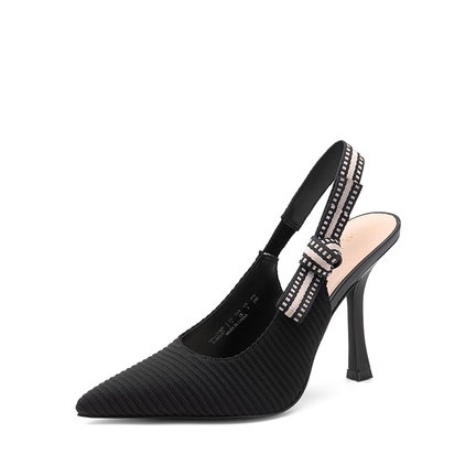 10 Types Of Women s Ankle Strap Pumps To Make You Look Stunn
