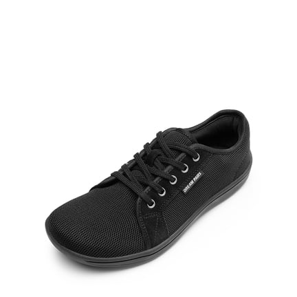 5 Comfortable Shoes For Wide Flat Feet For A Comfy Stay