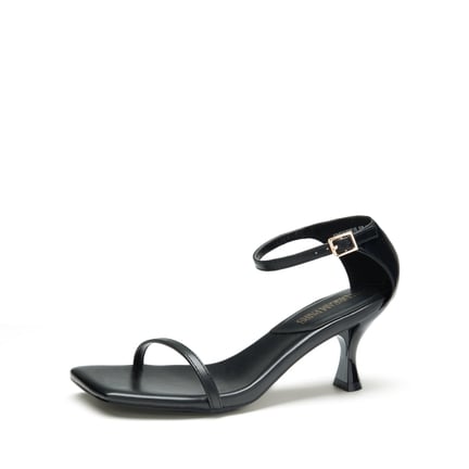 Low heel strappy dress sandals store