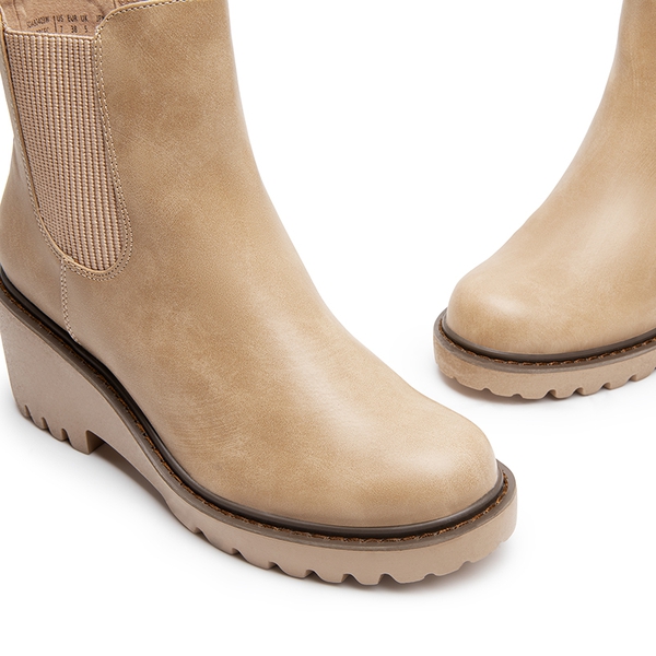 Cushioned Lining Wedge Chelsea Ankle Boots - NUDE-NUBUCK - 6