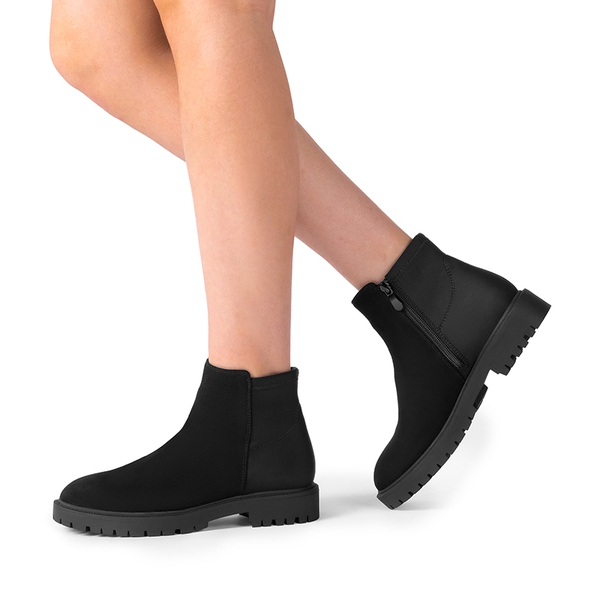 Low Heel Pull On Chelsea Ankle Boots DREAM PAIRS