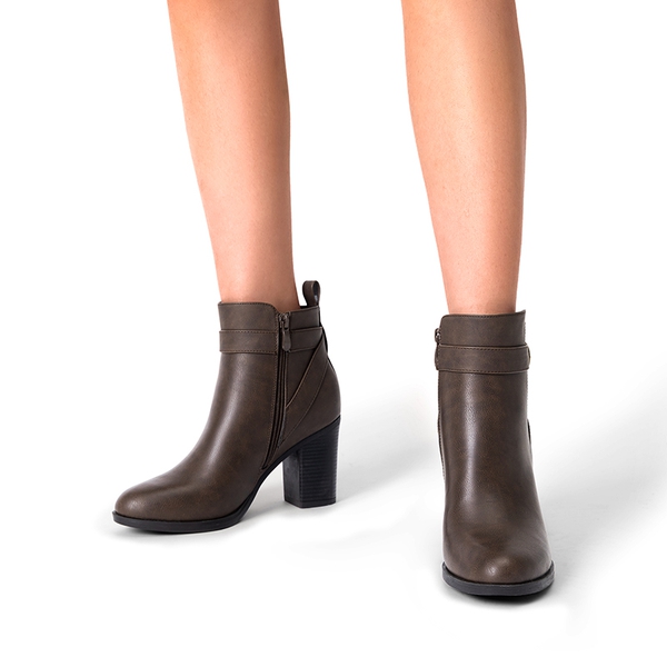 Vegan Leather Chunky Heel Ankle Boots - BROWN-PU - 1