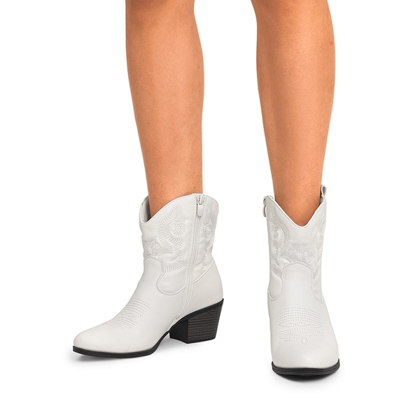 Embroidered Low Heel Cowgirl Ankle Boots - WHITE - 2