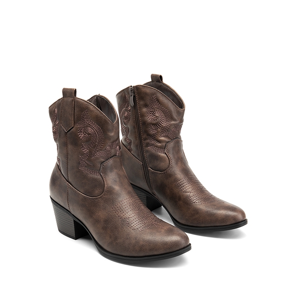 Embroidered Low Heel Cowgirl Ankle Boots - BROWN - 7