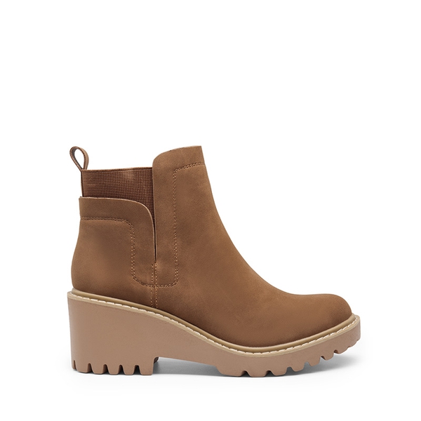  Lug Outsole Pull-On Chelsea Boots  - CAMEL-NUBUCK - 3