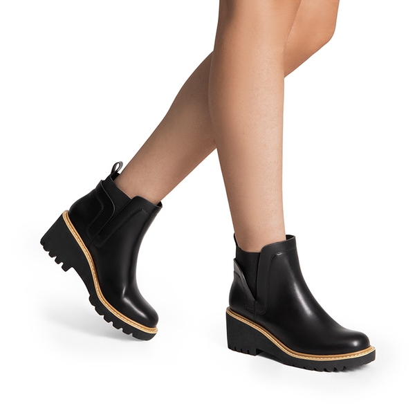  Lug Outsole Chelsea Boots  - BLACK-PU - 2