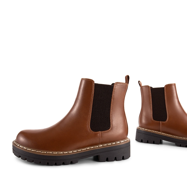 Lug Sole Chelsea Boots - BROWN - 4