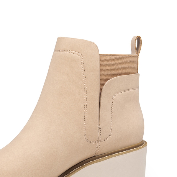  Lug Outsole Pull-On Chelsea Boots  - NUDE-NUBUCK - 7