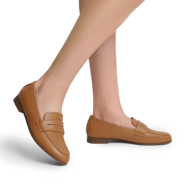 Round Toe Slip-on Penny Loafers - BROWN-PU - 2
