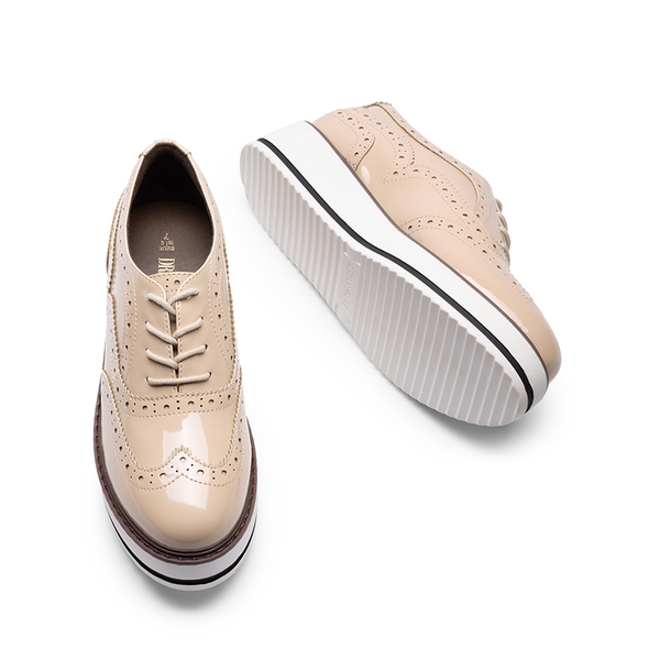 Women’s Wingtip Oxford Sneakers - NUDE-PAT - 7