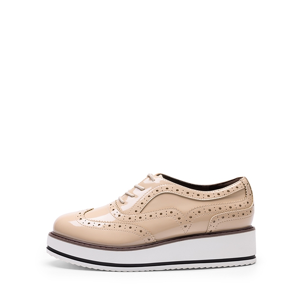 Women’s Wingtip Oxford Sneakers - NUDE-PAT - 3