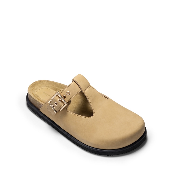 Women’s Buckle Slip-on Clogs - SAND - 5
