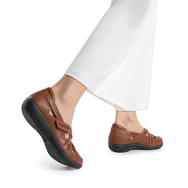 Comfortable Arch Support Casual Flats - TAN - 7