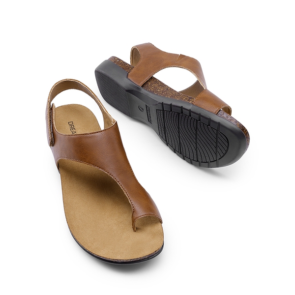 Dressy Thong Walking Flat Sandals - BROWN - 4
