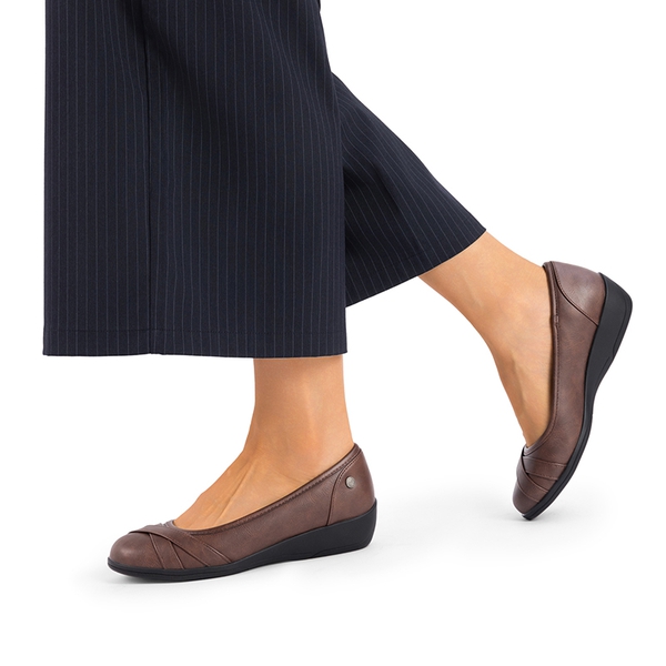 Comfortable Arch Support Fashion Flats - BROWN - 6
