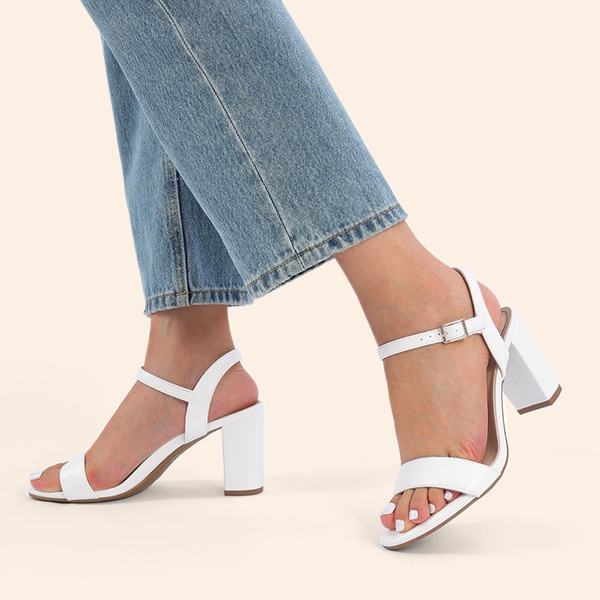 Minimalist Vegan Leather Block Heel Sandals - WHITE - 7