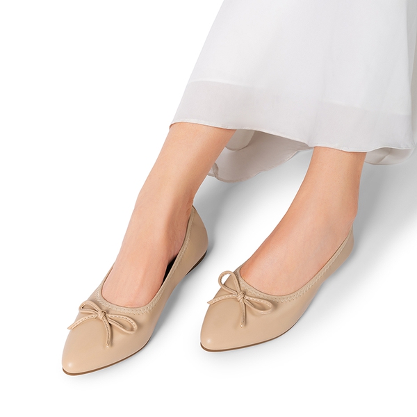 Foldable Pointed Toe Ballet Flats - NUDE - 6