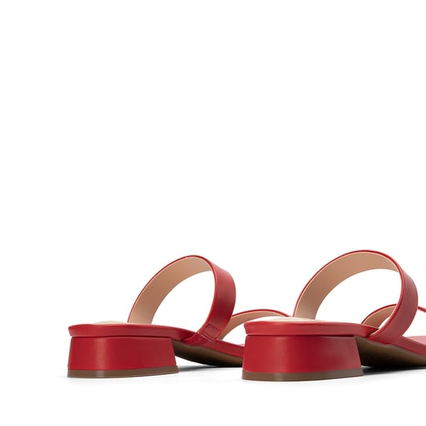 Slip-On Strappy Low Block Heeled Sandals - RED - 3