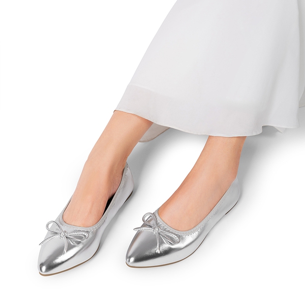 Ascenelle Women's Lightweight Slip-On Ballet Flats - SILVER - 6