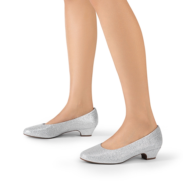 Wide-Toe Slip-On Low Heel Pumps - SILVER - 5