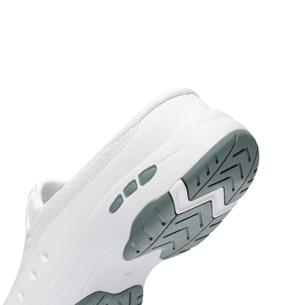 Women's Arch Support Slip-On Sneakers - WHITE - 5