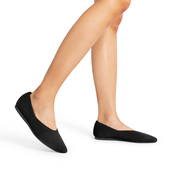 Women's Pointed Toe Knit Slip-On Flats - BLACK - 6