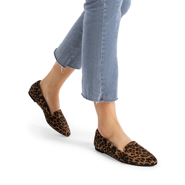 Women's Soft Slip-On Pointed Toe Flats - LEOPARD - 6