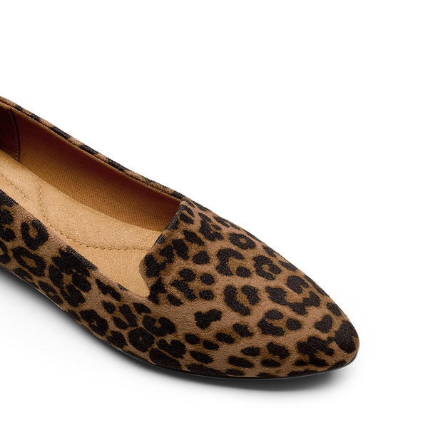 Women's Soft Slip-On Pointed Toe Flats - LEOPARD - 4