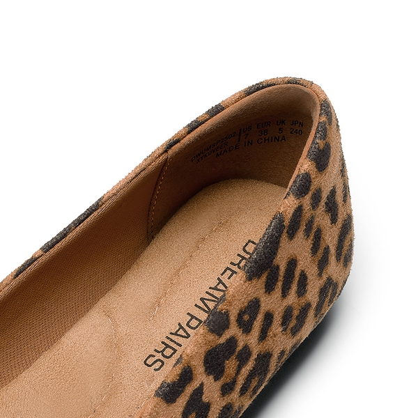 Women's Soft Slip-On Pointed Toe Flats - LEOPARD - 5