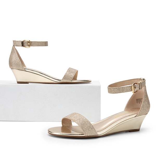 Wide-Toe Ankle Strap Low Wedge Sandals - GOLD - 4