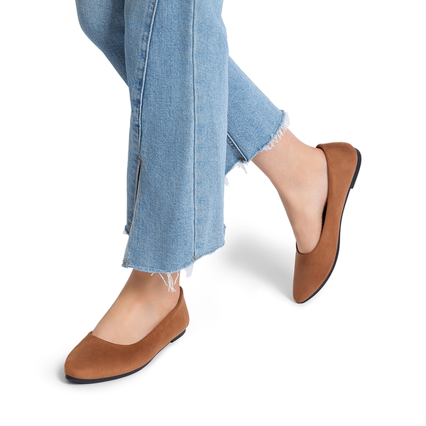 Women’s Pointed Toe Faux Suede Flats - BROWN - 7