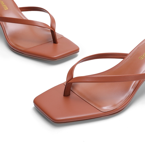 Women’s Kitten Heel Flip Flops - BROWN - 4