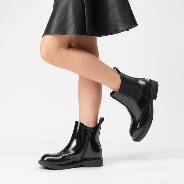 Women’s Inner Zipper Chelsea Boots - ALL BLACK - 5