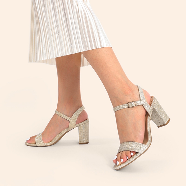 Minimalist Vegan Leather Block Heel Sandals - GOLD - 7