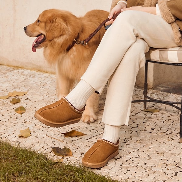 [FuzzyEasy Women's Slip-on] Embroidered Suede Fuzzy Cozy Slippers - CHESTNUT - 7