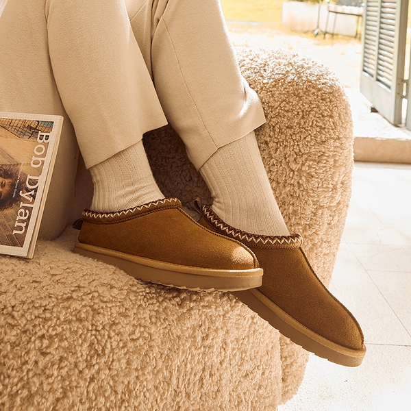 [FuzzyEasy Women's Slip-on] Embroidered Suede Fuzzy Cozy Slippers - CHESTNUT - 8