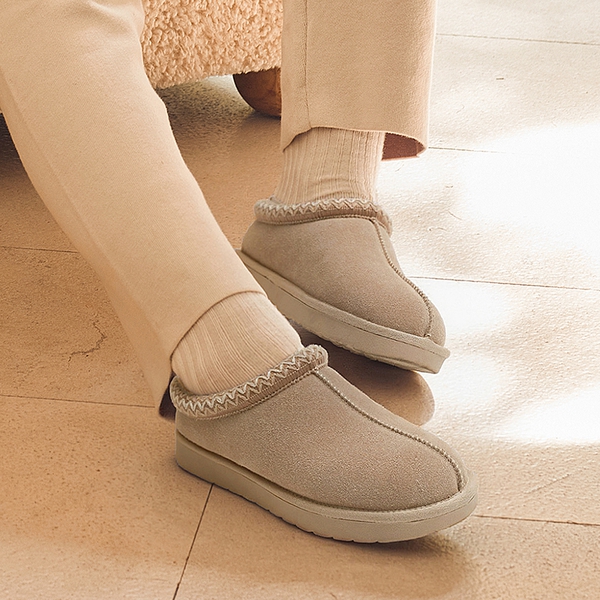 [FuzzyEasy Women's Slip-on] Embroidered Suede Fuzzy Cozy Slippers - SAND - 2