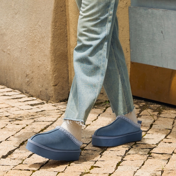 [FuzzyEasy Women's Platform Slip-on] Plush Fur-Lined Winter Platform Slippers - DARK BLUE - 6