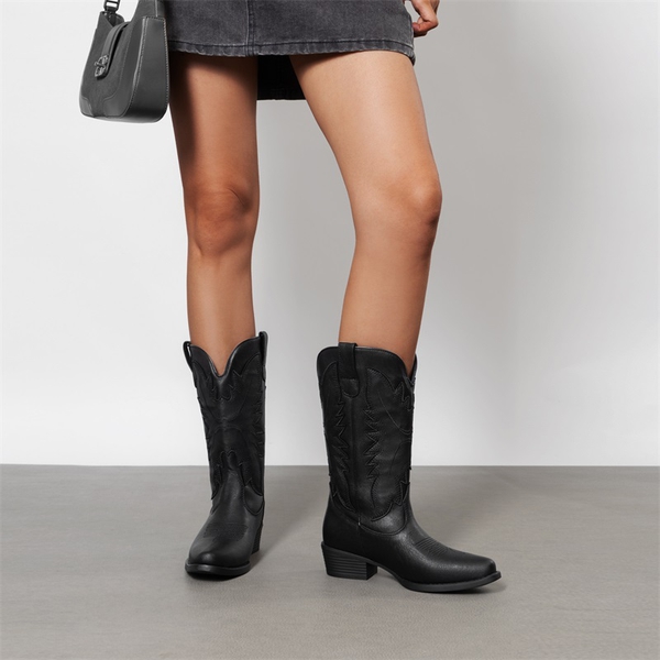 Women’s Embroidered Western Cowgirl Boots - ALL BLACK - 8