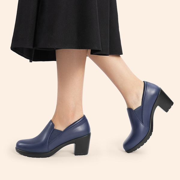 Comfortable Round Toe Block Heel Pumps - NAVY - 7