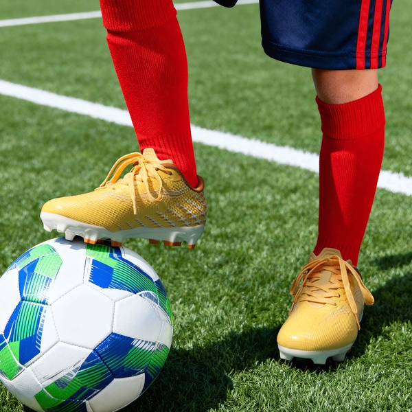 Kids’ Soccer Cleats with Three-Zone Studs - YELLOW - 8