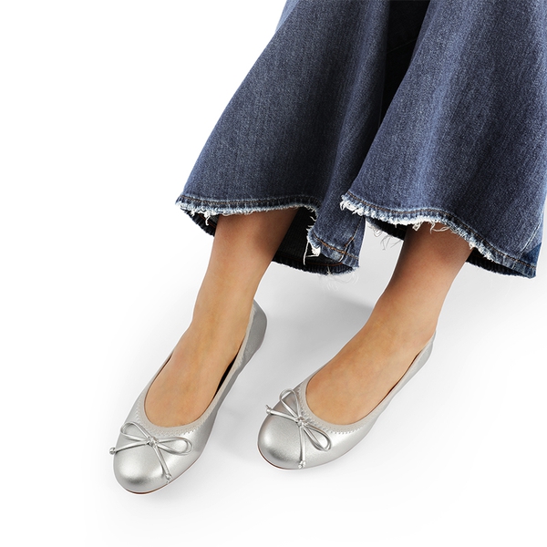 Ascenelle Foldable Bowknot Lightweight Ballet Flats - SILVER - 7