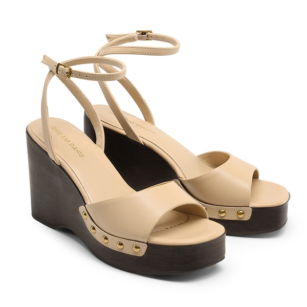 Women’s Studded Square-Toe Boho Wedge Sandals - NUDE - 4