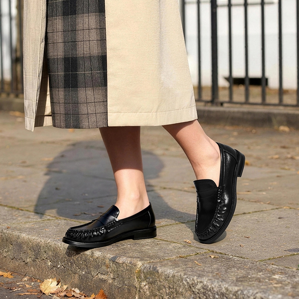 Women's Comfortable Penny Loafers with Pleated Detail - ALL BLACK - 2