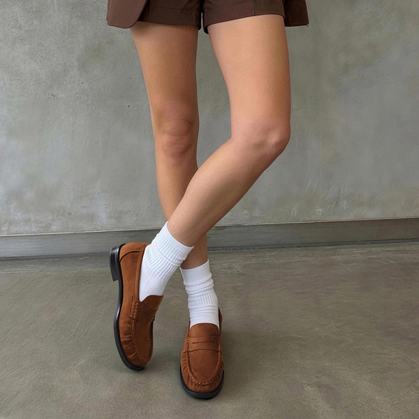 Women's Comfortable Penny Loafers with Pleated Detail - BROWN - 2