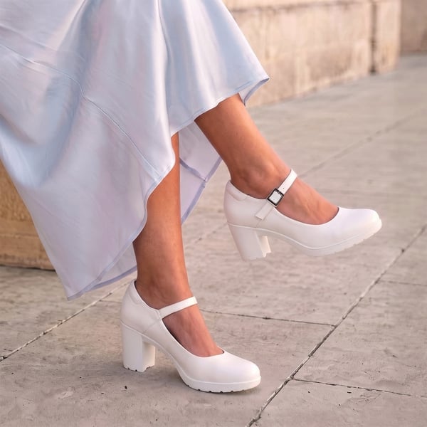 Ascenelle Round Toe Mary Jane Pumps - Edenia - WHITE - 2