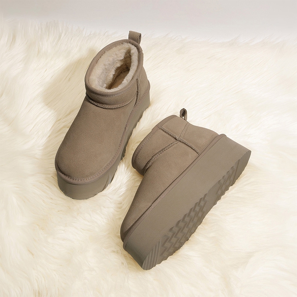 Women's Platform Faux Fur Snow Boots with Fur Leg Warmers - SAND-NEW - 4